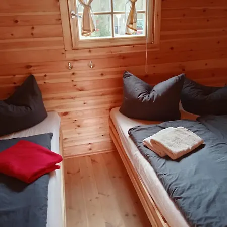 Tinyhouse Comet Am See, An Der Mecklenburger Seenplatte Campingplatz Fürstenberg-Havel